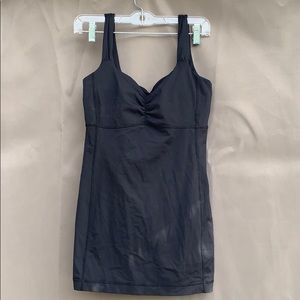 Black lululemon workout top